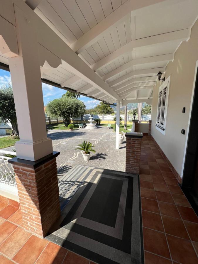 Villa Patricia’s House Striano Exterior foto