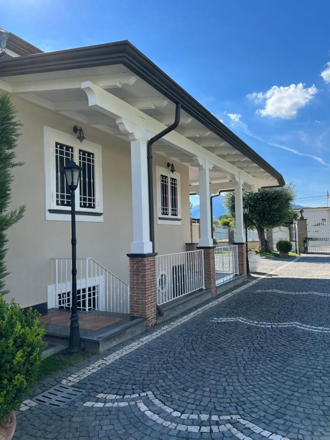 Villa Patricia’s House Striano Exterior foto